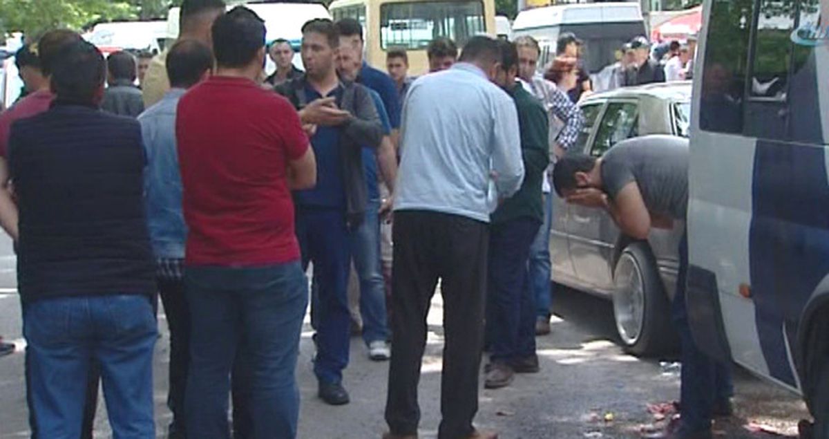 Ankara'da Sivil Polislerle Dolmuşçular Arasında Tekme Tokat Kavga