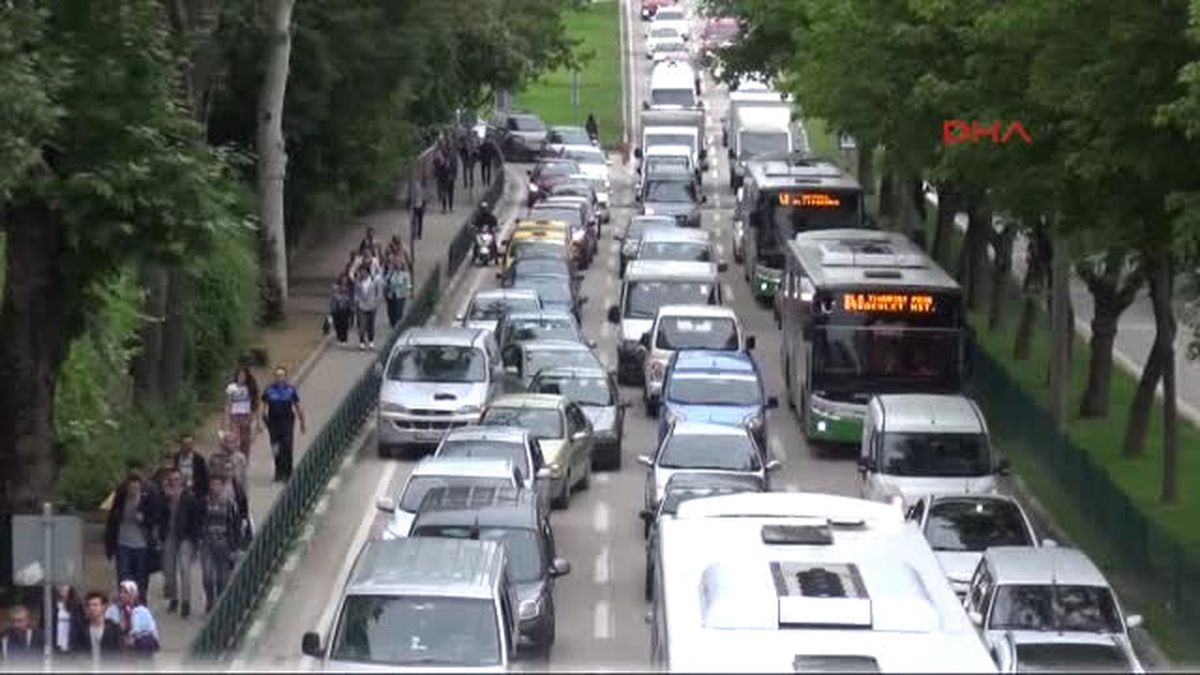 Bursa'da Lys Maratonuna Son Dakikada Yetiştiler