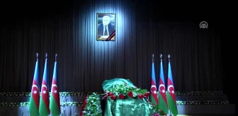 Hayatını Kaybeden Azerbaycan Enerji Bakanı Aliyev Son Yolculuğuna Uğurlandı