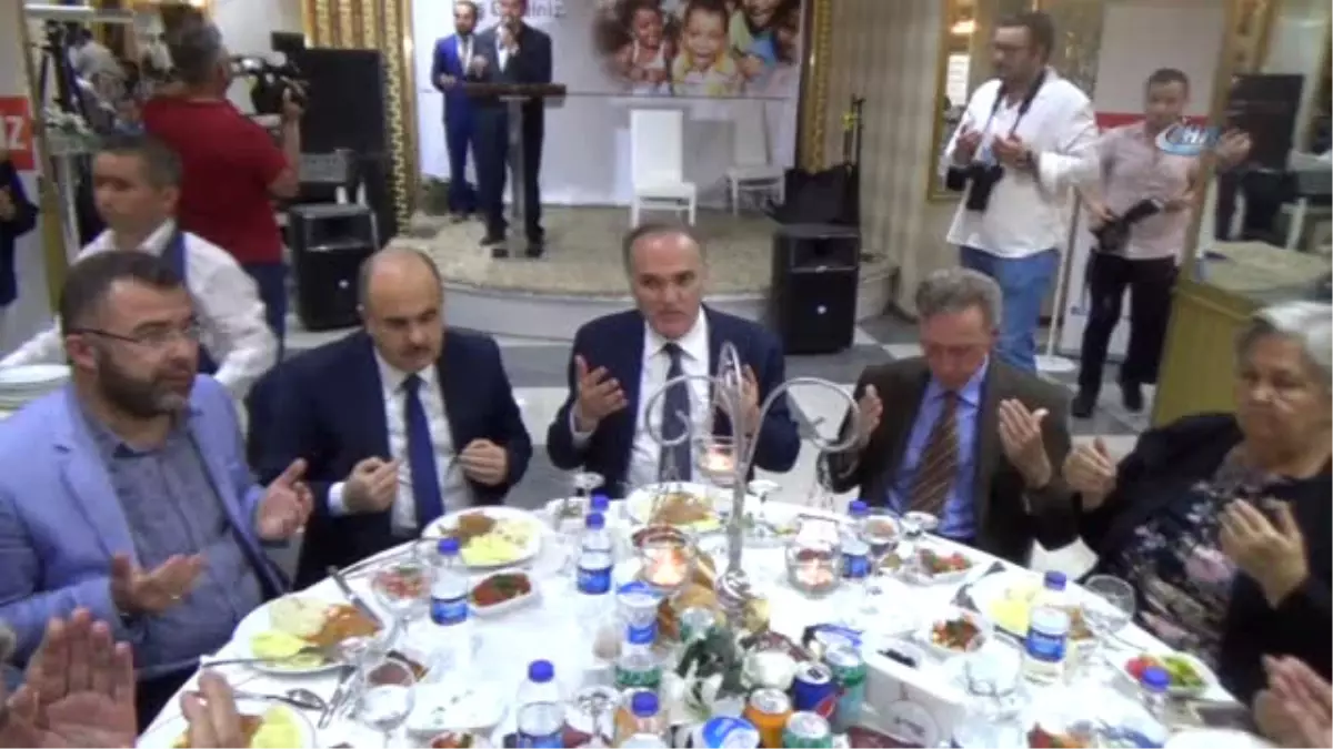 Bakan Özlü, 'İslam Coğrafyası Yetim Üretiyor'
