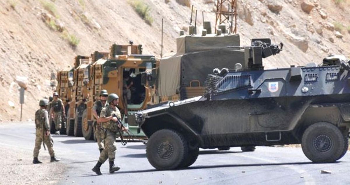 Hakkari'de Hain Saldırı: 9 Güvenlik Görevlisi Yaralandı