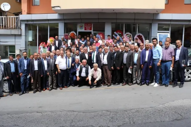 Kılıç, Güven Tazeledi