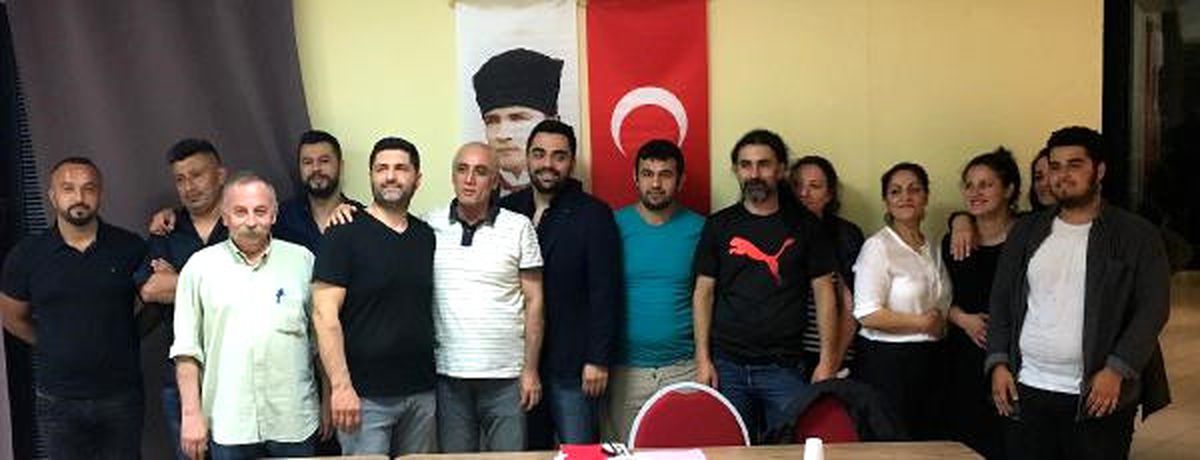 Mulhouse'da Atatürkçü Düşünce Derneği İftar Verdi