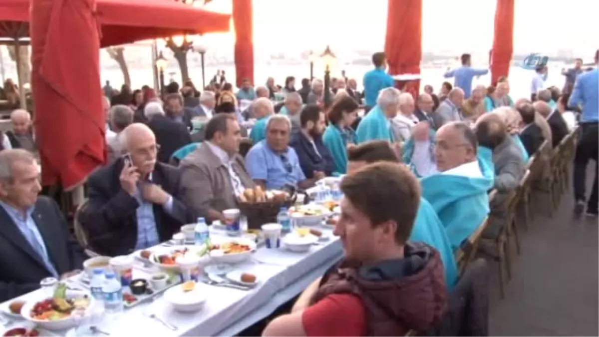 Anadolu Aydınlar Ocağı Başkanı İbrahim Öztek: 'Dünyaya ve İnsanlığa Faydalı Olmak İçin Çalışıyoruz'