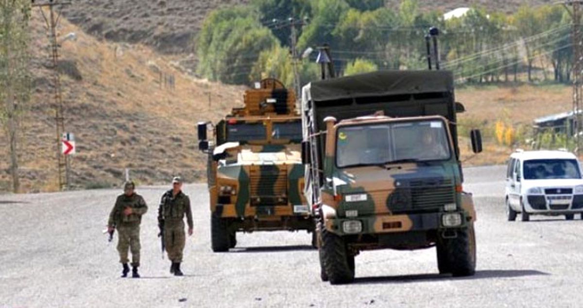 Bingöl'de Askeri Aracın Geçişi Sırasında Patlama: 1 Asker Şehit