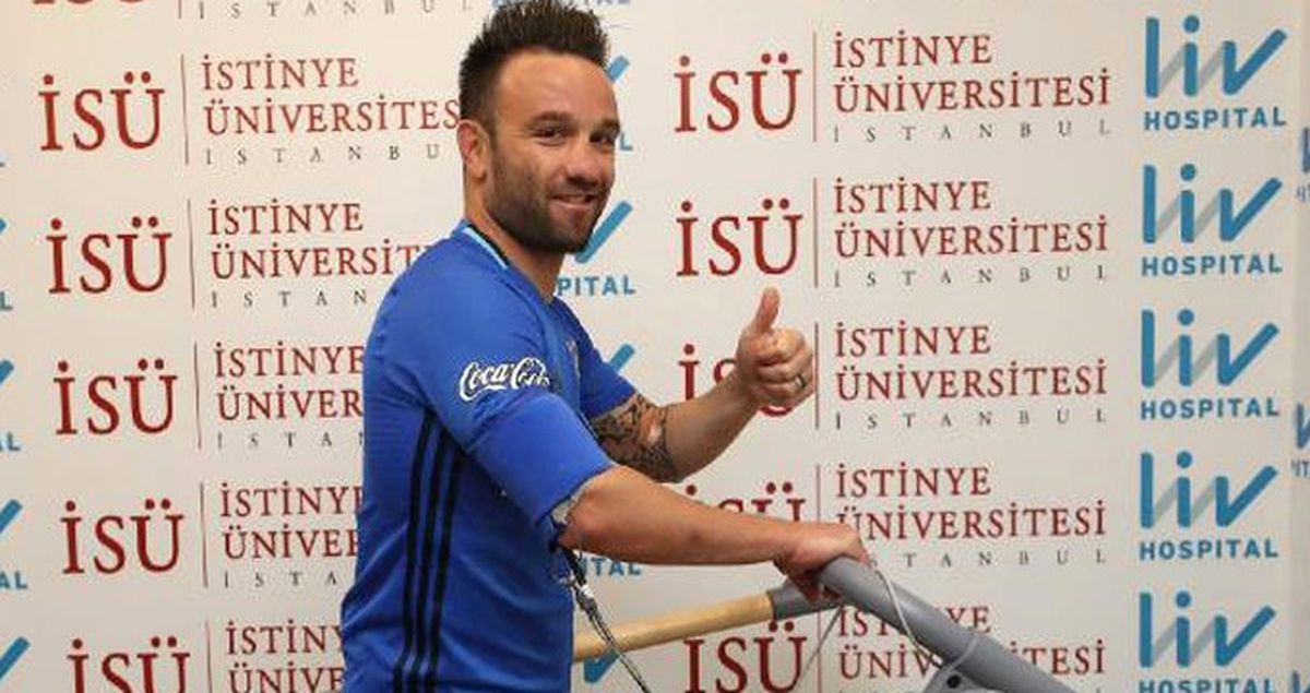 Fenerbahçe'nin Yeni Transferi Valbuena Sağlık Kontrolünden Geçti