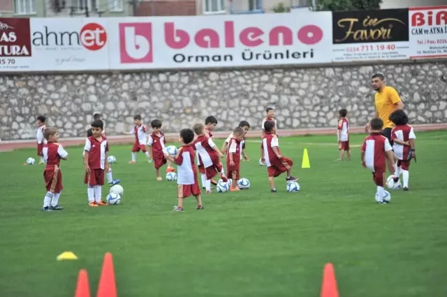 İnegölspor Yaz Spor Okulu Başlıyor İnegölspor Yaz Spor Okulu Başlıyor