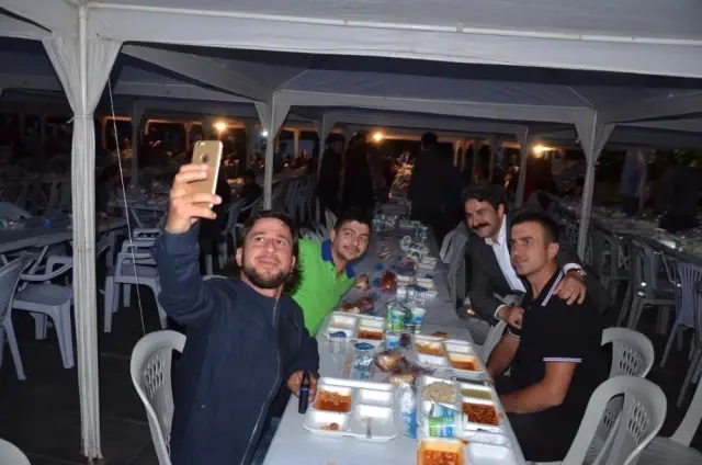 Kırkalılar Bereketli İftar Sofrasında Buluştular Kırkalılar Bereketli İftar Sofrasında Buluştular