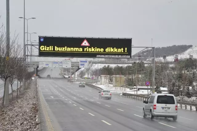 Led'li Ekran Sürücülere Kolaylık Sağlıyor