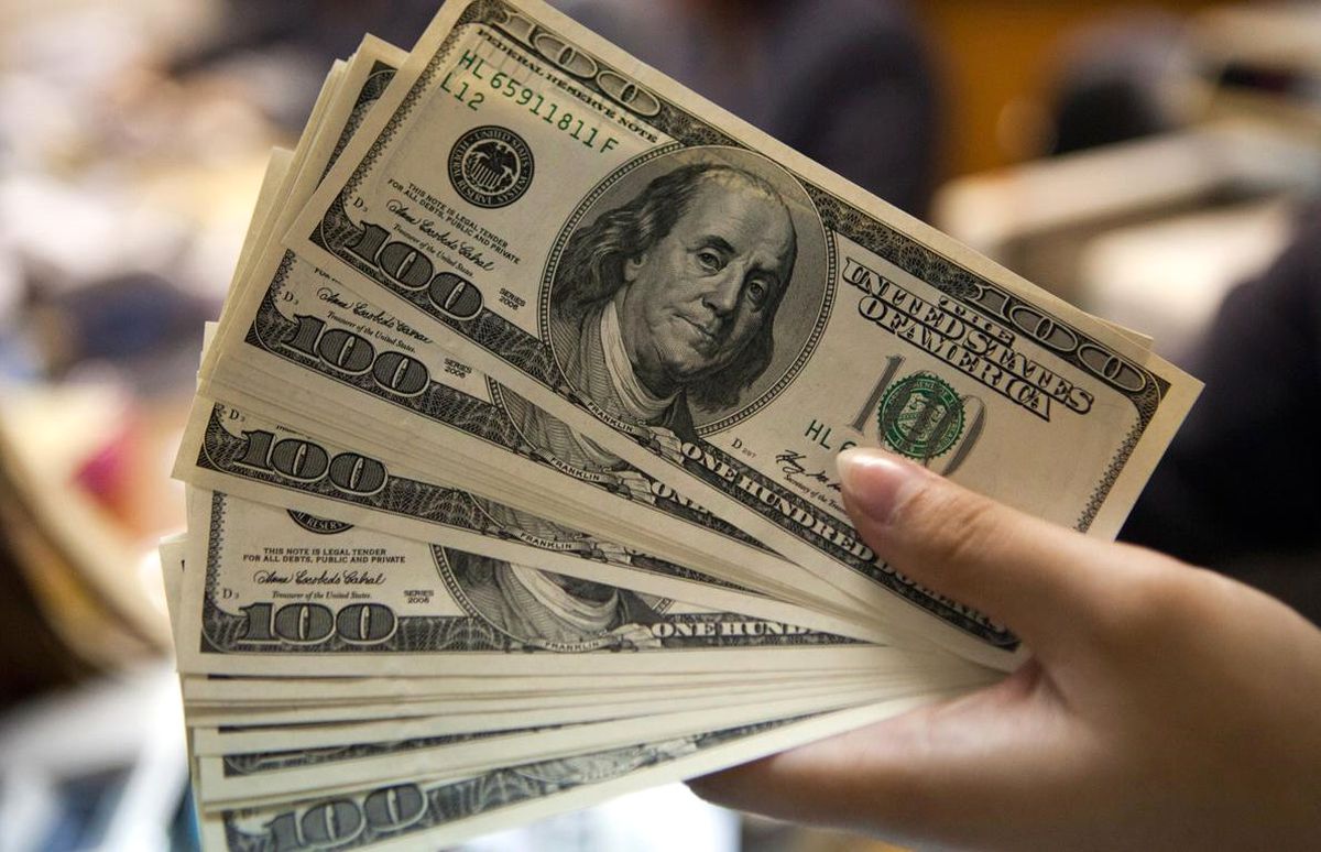 Merkez Bankası'nın Yıl Sonu Dolar Tahmini Geriledi