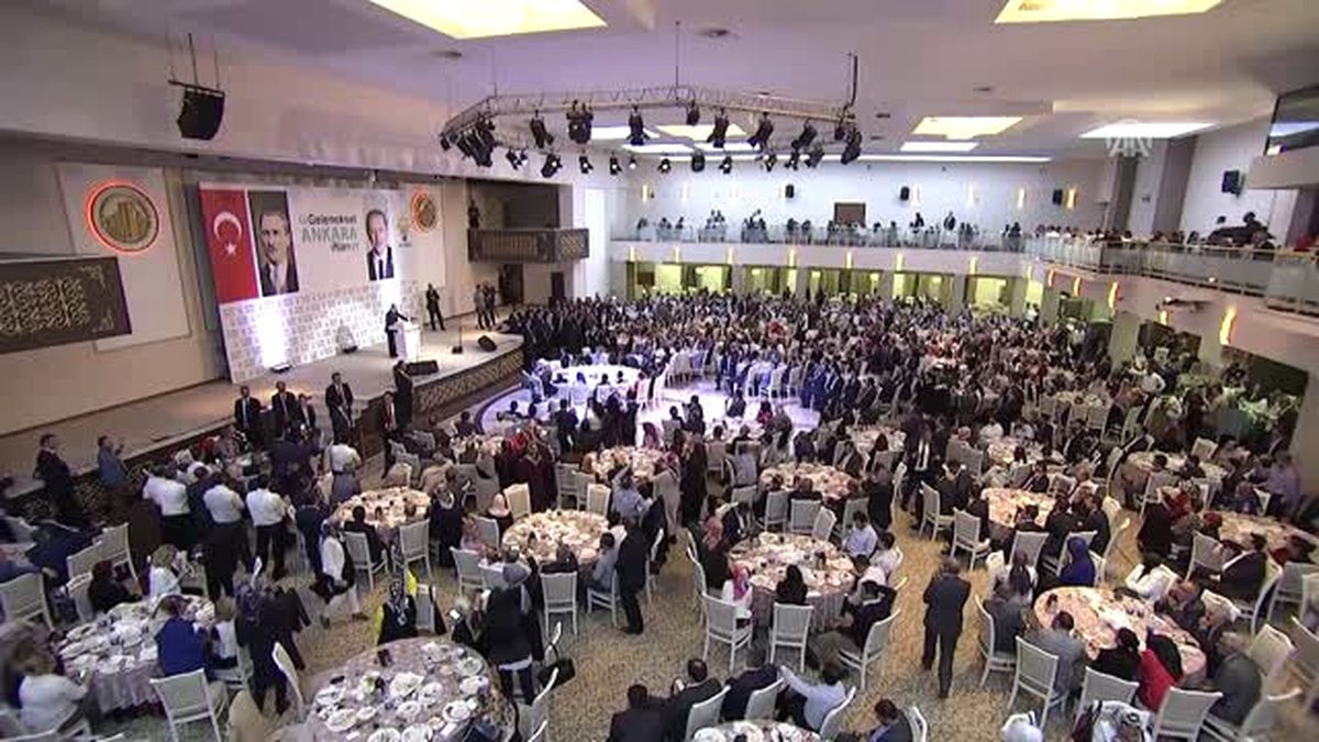 Cumhurbaşkanı Erdoğan: '2019 Seçimlerine Kadar Kapısını Çalmadık Ev, Sıkmadık El, Tebessüm Etmedik...