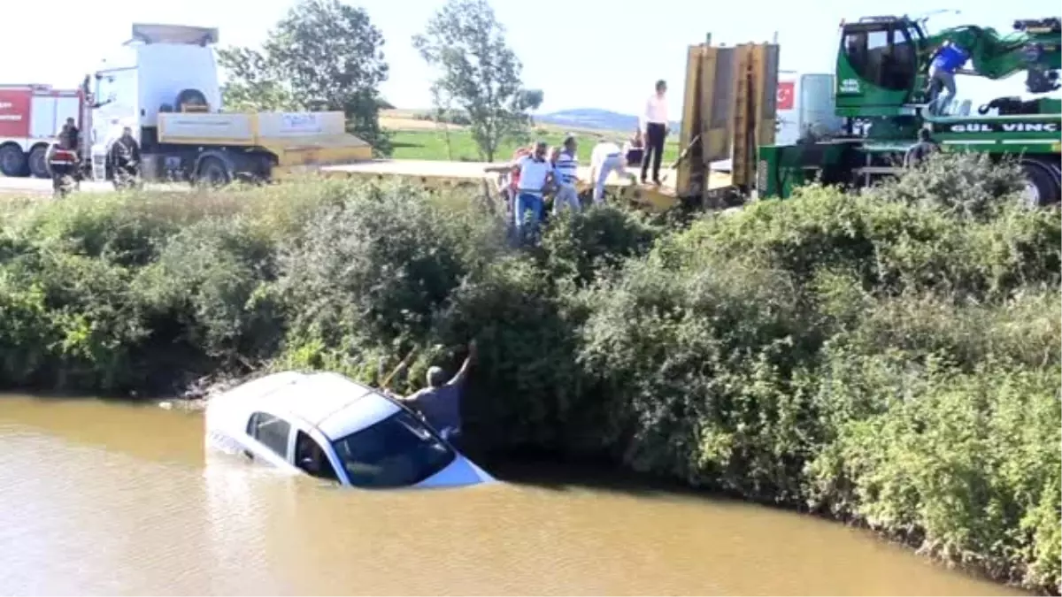 Gölete Uçan Araçtaki Babasını Kurtarmak İçin Verdiği Mücadeleyi Anlattı