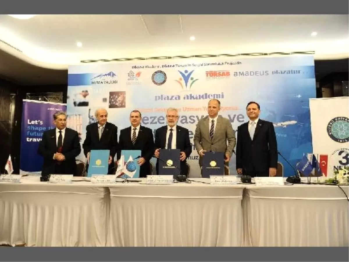 'Rezervasyon ve Biletleme Eğitimi Sertifika Programı'nda Başarılı Olan Kursiyerler İstihdam Edilecek