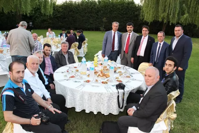 Sakarya MÜSİAD'tan muhteşem İftar
