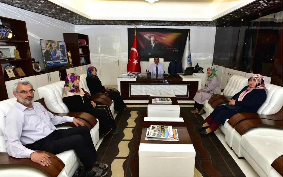 Başkan Gürkan'dan Bir Damla Yardımlaşma Derneği ile İstişare