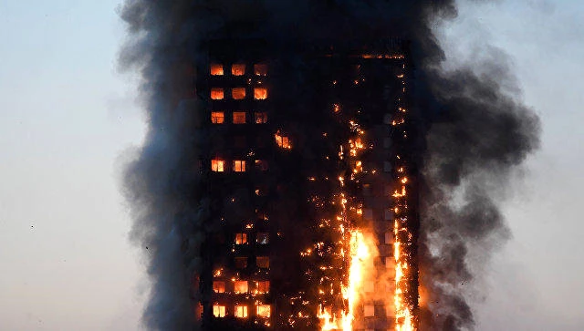 Londra'da 24 Katlı Binadaki Yangın - Haberler