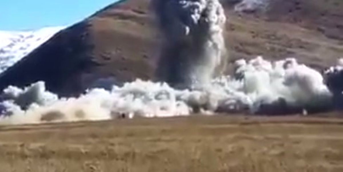 Şırnak'ta PKK Mezarlığı Böyle Bombalandı