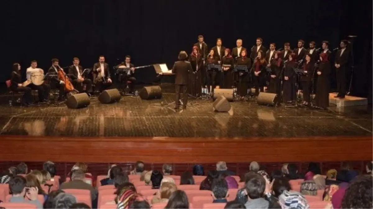 Tiran'da Tasavvuf Musikisi Konseri