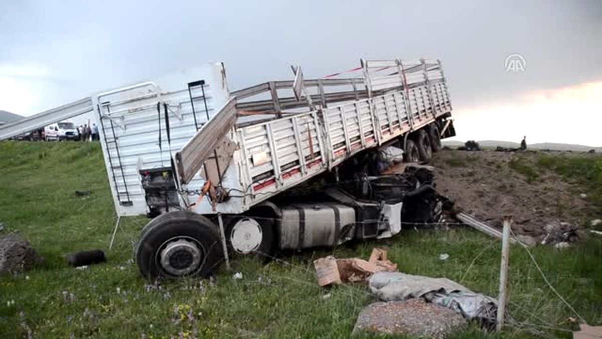 Trafik Kazası: 1 Ölü, 1 Yaralı