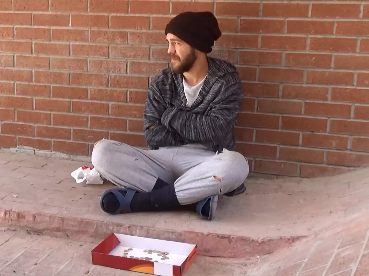 Bolu'da Dilenci Kılığında Sosyal Deney