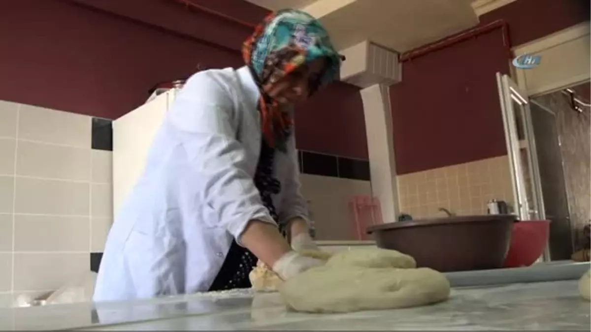 Kadın Girişimci KOSGEB'den Aldığı Destekle Kendi İşinin Patronu Oldu