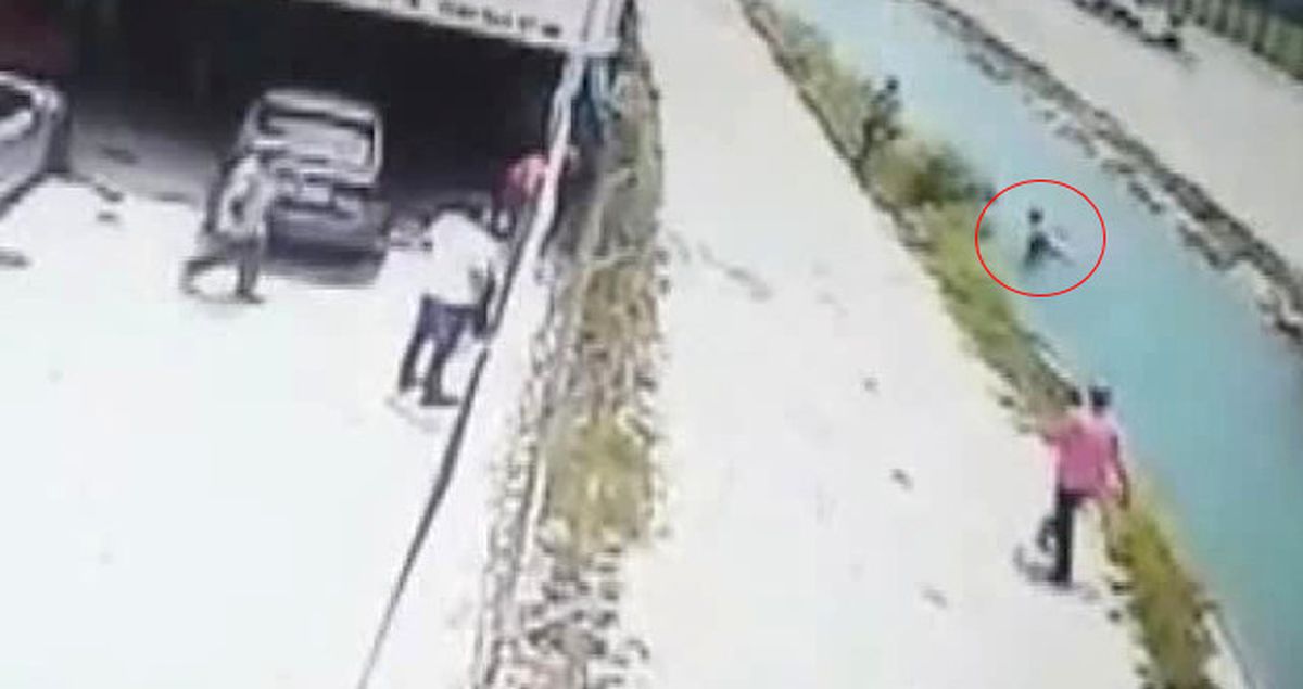 Tarsus'ta Boğulmakta Olan Genci 16 Yaşındaki Öğrenci Kurtardı