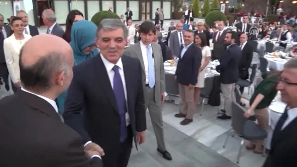 11. Cumhurbaşkanı Gül, Hemşehrileriyle Iftarda Buluştu