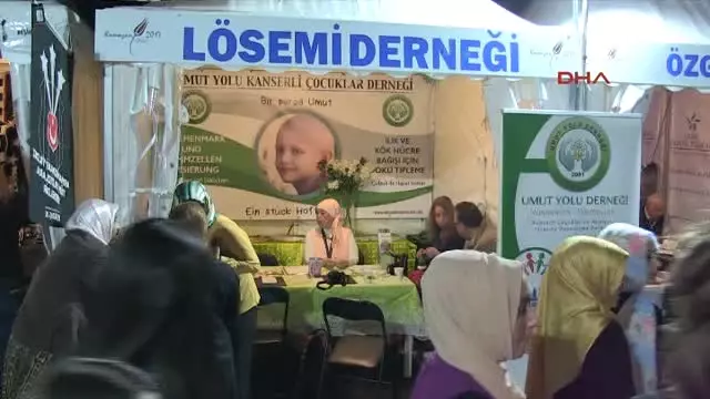 Almanya'da Türk Esnaftan Umut Yolu Derneği'ne Bağış Almanya'da Türk Esnaftan Umut Yolu Derneği'ne Bağış