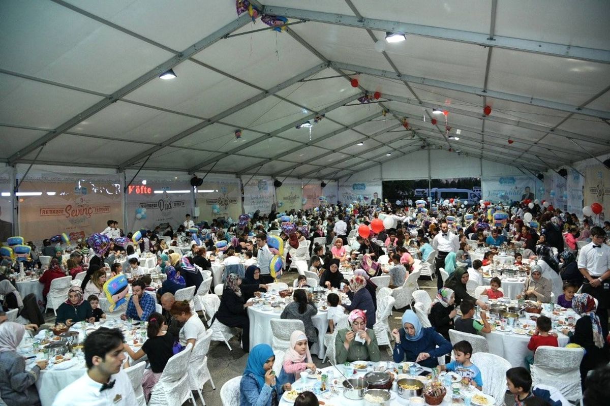 Pendik'te En Renkli İftar