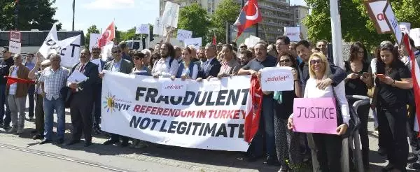 Türkiye'nin Anayasa Referandumu AİHM'ye Taşındı Türkiye'nin Anayasa Referandumu AİHM'ye Taşındı