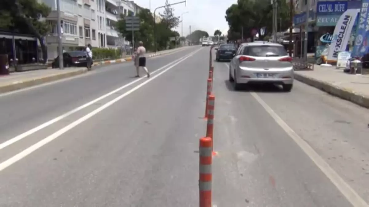 Ayvalık'ta Esnaftan 'Tek Yön' İsyanı