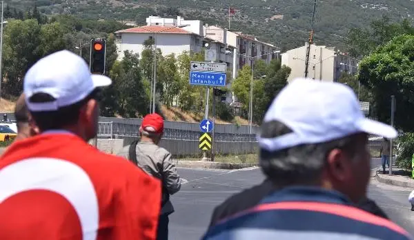 CHP İzmir İl Yönetimi, 'Adalet Yürüyüşüne' Başladı (2)