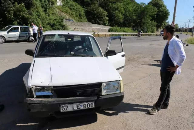 Ereğli'de İki Otomobil Çarpıştı: 1 Yaralı