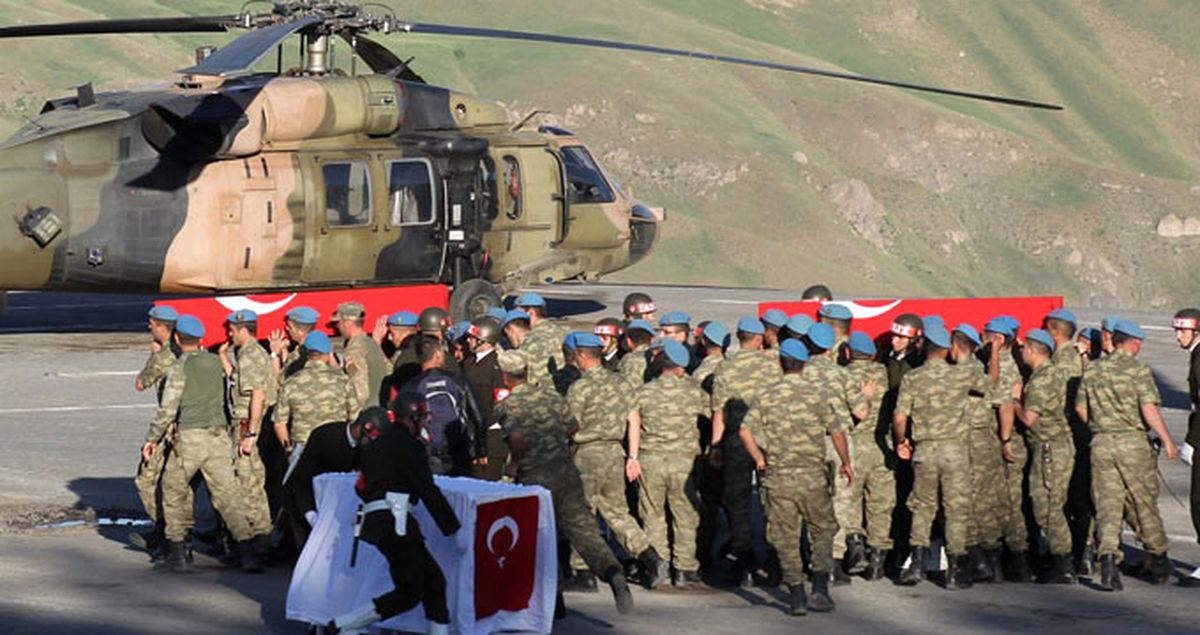 Hakkari'de 2 Askeri Şehit Eden 11 Terörist Öldürüldü