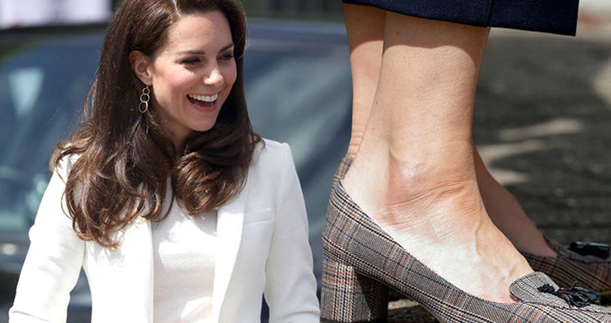 Kate Middleton'un Ayakkabıları 'Yine Hamile' İddialarını Gündeme Getirdi