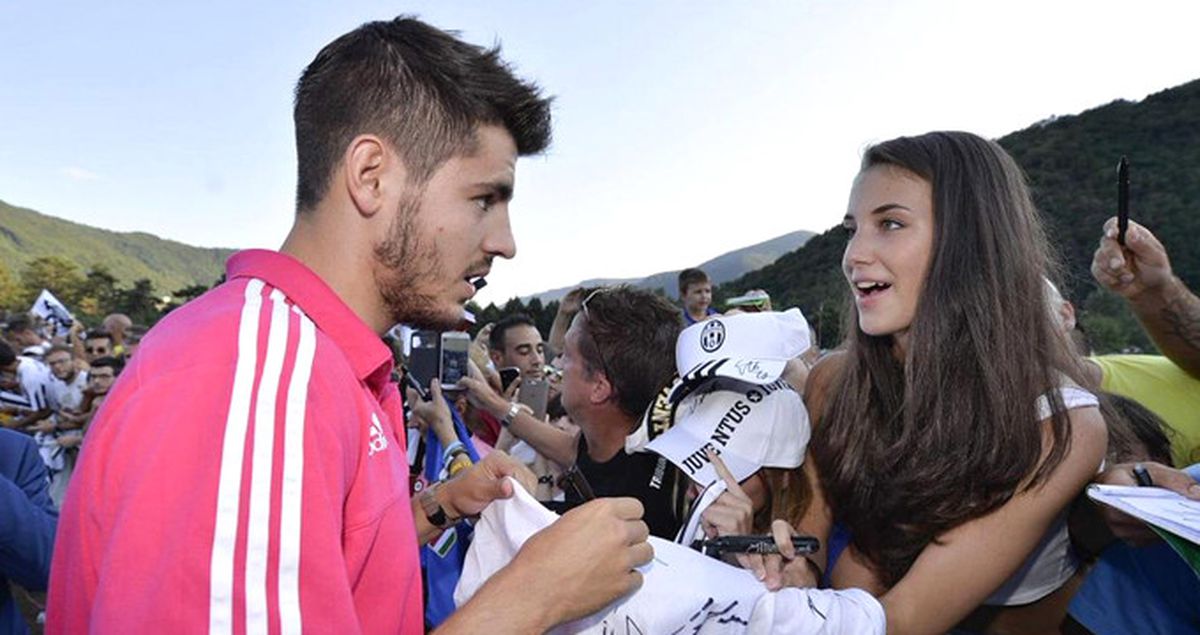 Ünlü Futbolcu Morata, İmza Vasıtasıyla Tanıştığı Kız Arkadaşıyla Evlendi