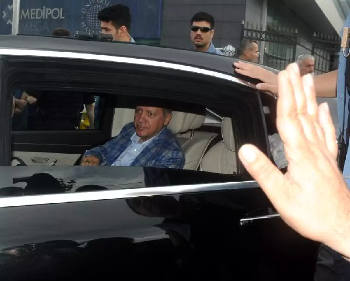 Selamladığı Vatandaşlardan Erdoğan'a: Allah Bizden Alsın Sana Versin