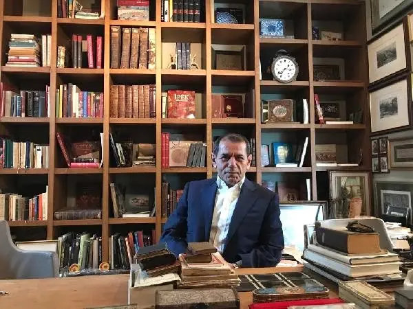 Dursun Özbek: