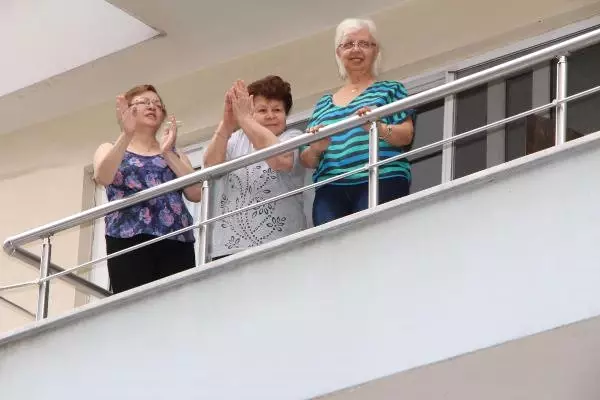 İzmir'den Başlayan Adalet Yürüyüşü Manisa'da Devam Etti İzmir'den Başlayan Adalet Yürüyüşü Manisa'da Devam Etti