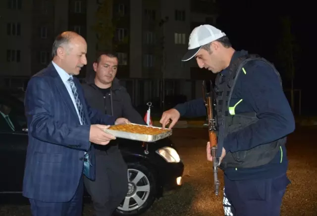 Vali Azizoğlu, Operasyon Bölgesinde İncelemelerde Bulundu Vali Azizoğlu, Operasyon Bölgesinde İncelemelerde Bulundu