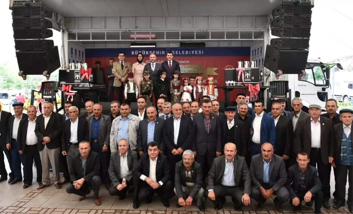 Büyükşehir'den Köylere Malzeme Desteği