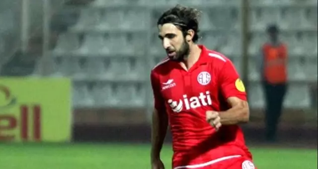 Fenerbahçe'nin İstediği Sakıb Aytaç: Kulübüm İsterse Giderim