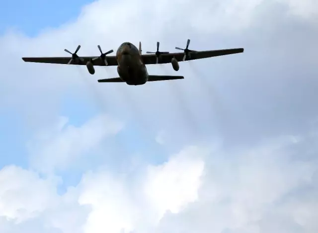 İncirlik'te Tahliye Öncesi Askeri Uçuş Trafiği Arttı