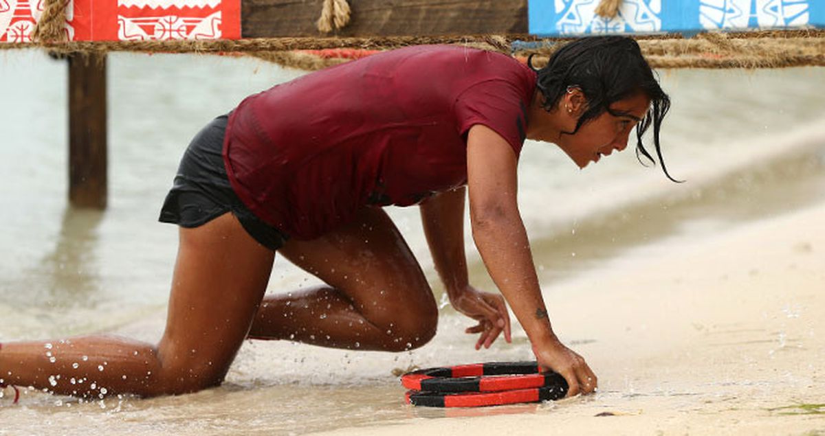Survivor'dan Elenen Sabriye Banyodan Çıkıp Kafasında Havluyla Video Çekti