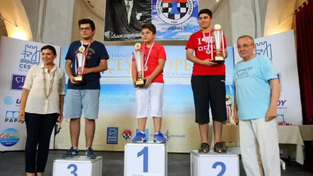 Uluslararası Çeşme Open Satranç Turnuvası Sona Erdi
