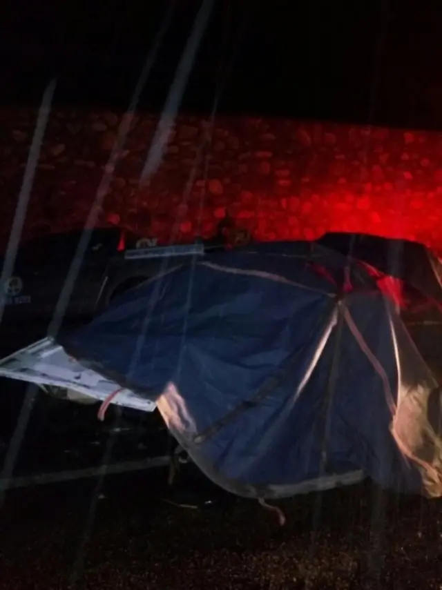 Adana'da Tır İki Araca Çarptı: 1 Ölü, 1 Yaralı