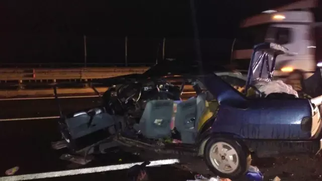 Hurdaya Dönen Otomobilde Sıkışan Yaşlı Kadın Hayatını Kaybetti
