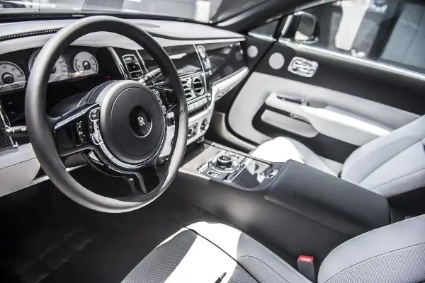 İlk Wraith Black Badge Türkiye'de