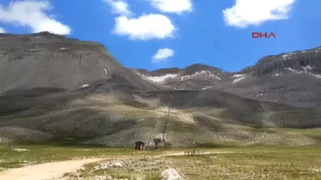 Isparta Haziranda Snowboard Yaptılar Isparta Haziranda Snowboard Yaptılar