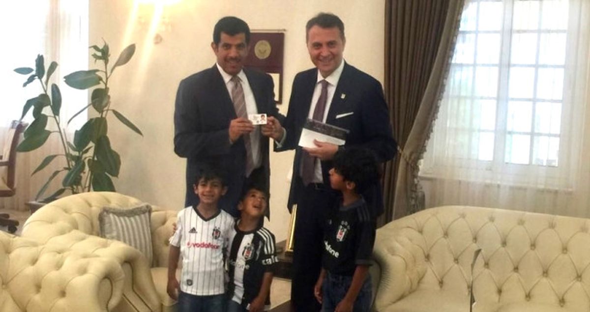 Katar'ın Ankara Büyükelçisi Salim Mübarek el-Şafi Beşiktaş'a Üye Oldu